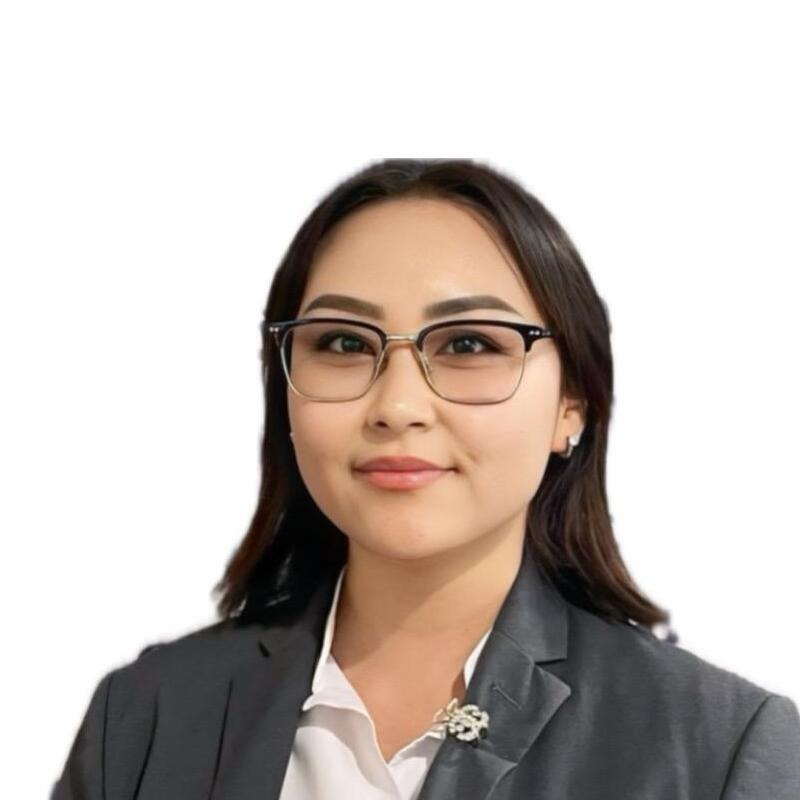 Офис-менеджер Аружан Қалымбек